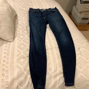 Natalie Hudson skinny jeans